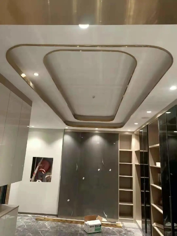 陜西酒店彩色裝飾不銹鋼制品制作廠(chǎng)家