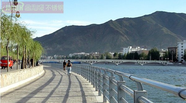 不銹鋼人行護欄
